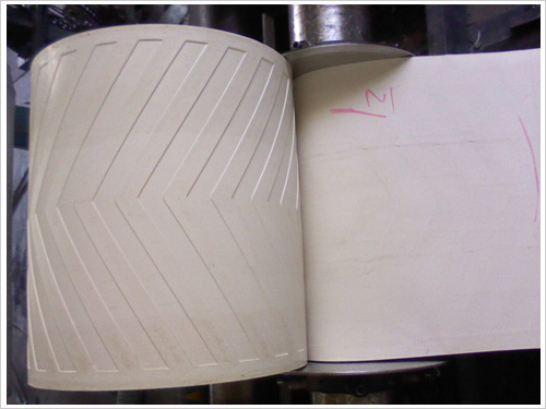 White rubber conveyor belt